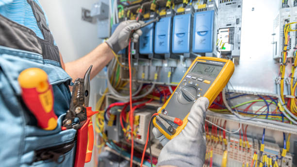 Best Emergency Electrician Near Me  in Chickasaw, AL